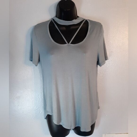 Charlotte Russe blue tshirt - Picture 1 of 4